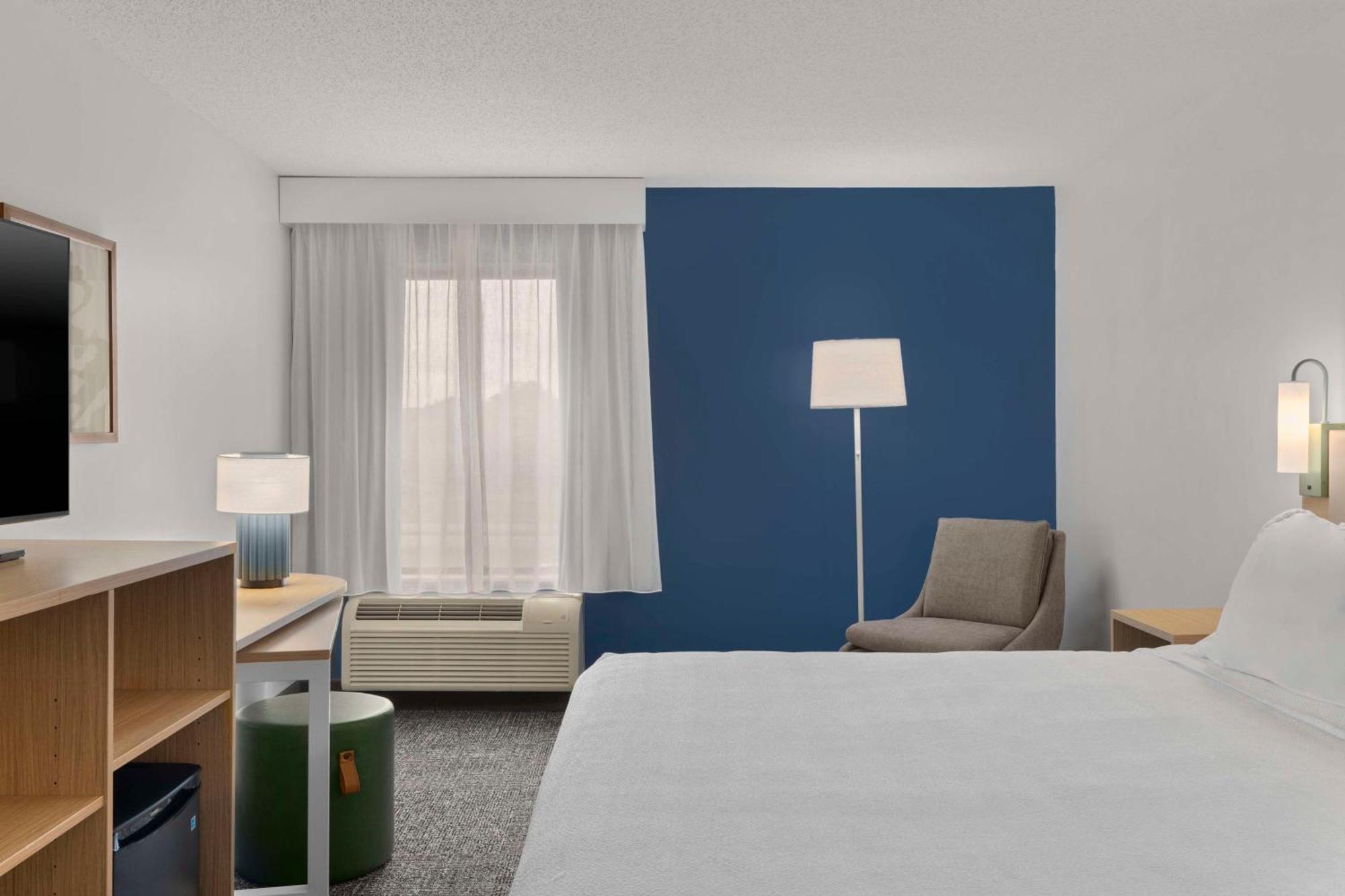 Spark By Hilton Newcomerstown Zewnętrze zdjęcie