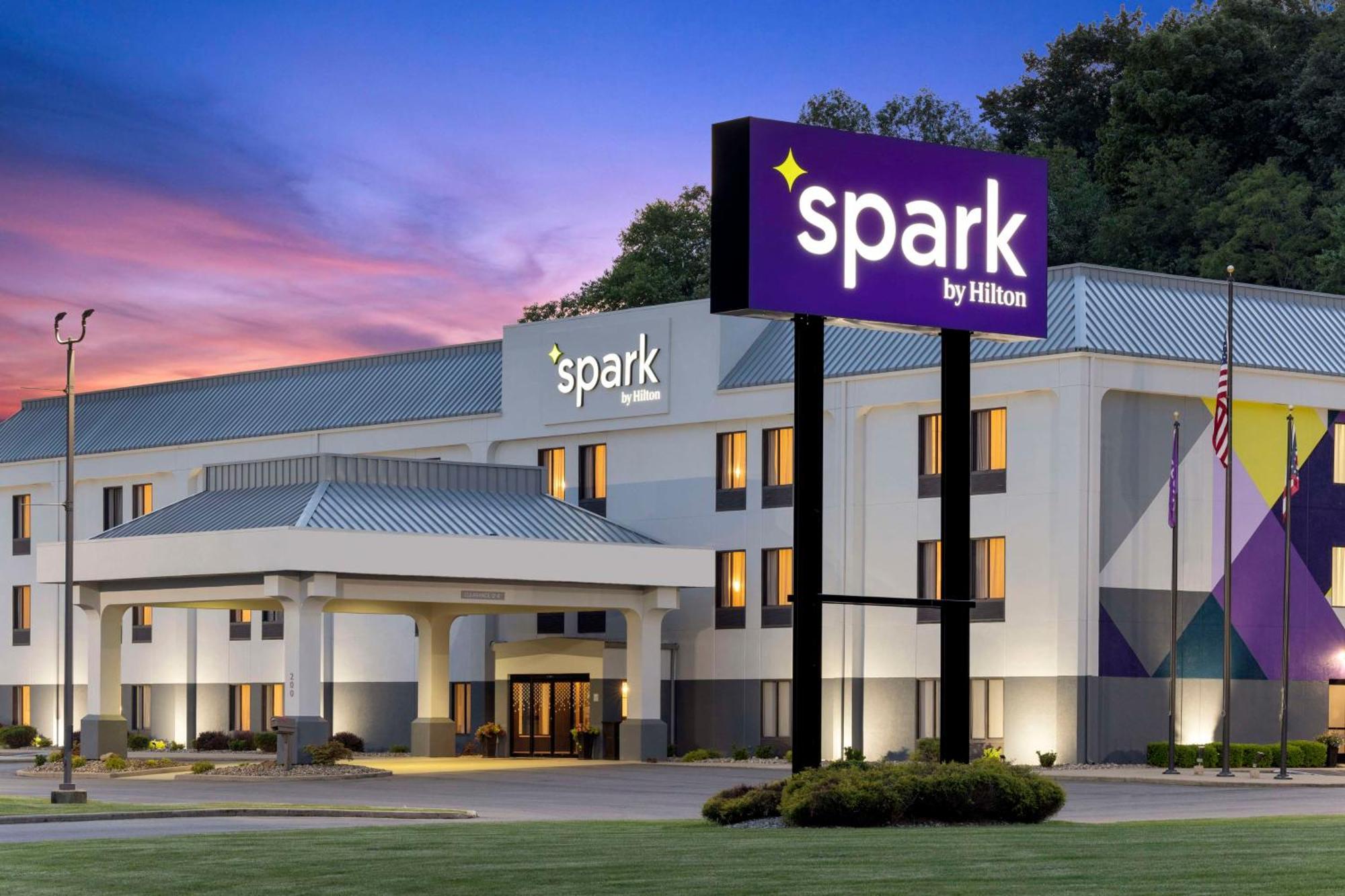 Spark By Hilton Newcomerstown Zewnętrze zdjęcie